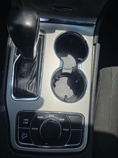 2019 Jeep Grand Cherokee Laredo E