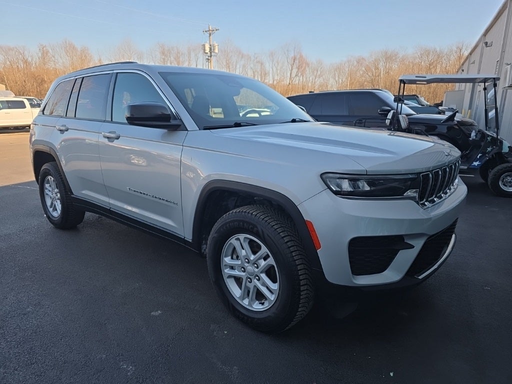 2023 Jeep Grand Cherokee Laredo