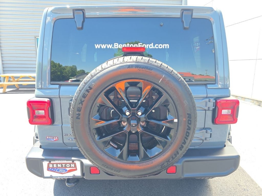 2025 Jeep Wrangler Sahara 4xe