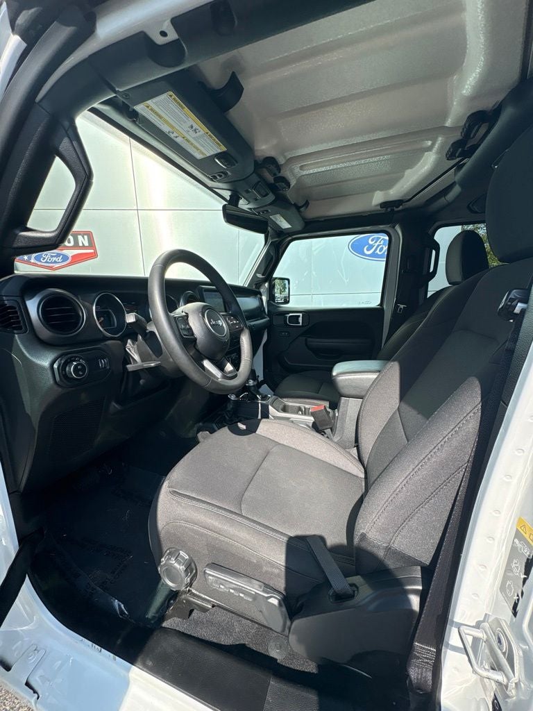 2023 Jeep Gladiator Sport S