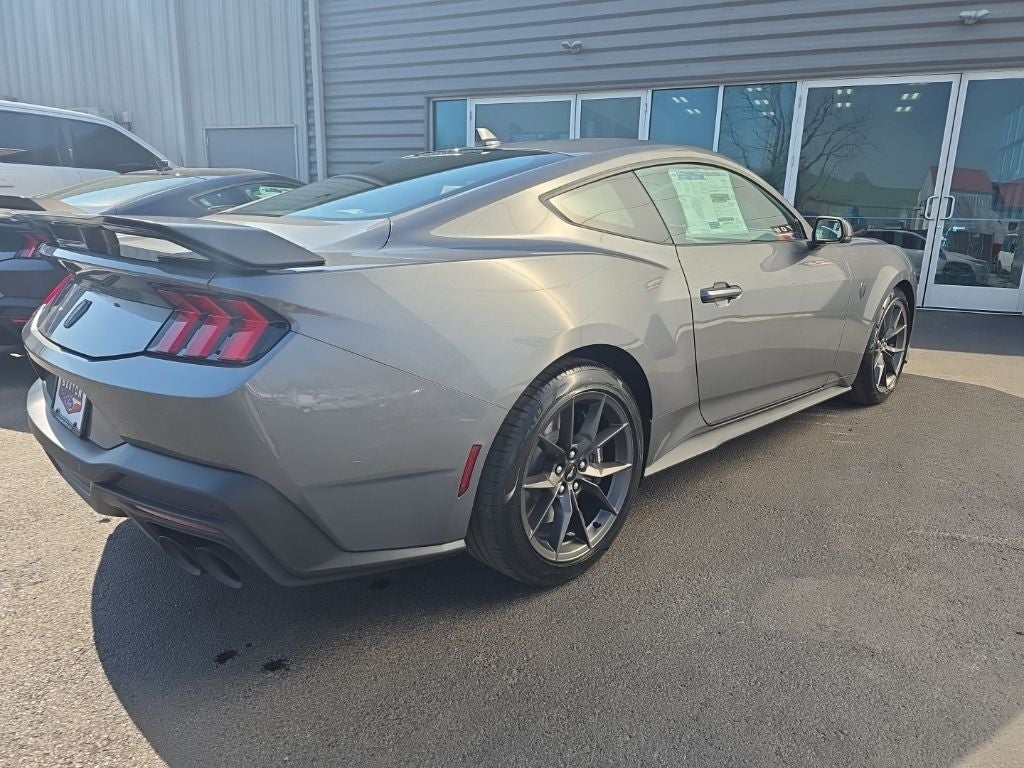 2026 Ford Mustang Dark Horse