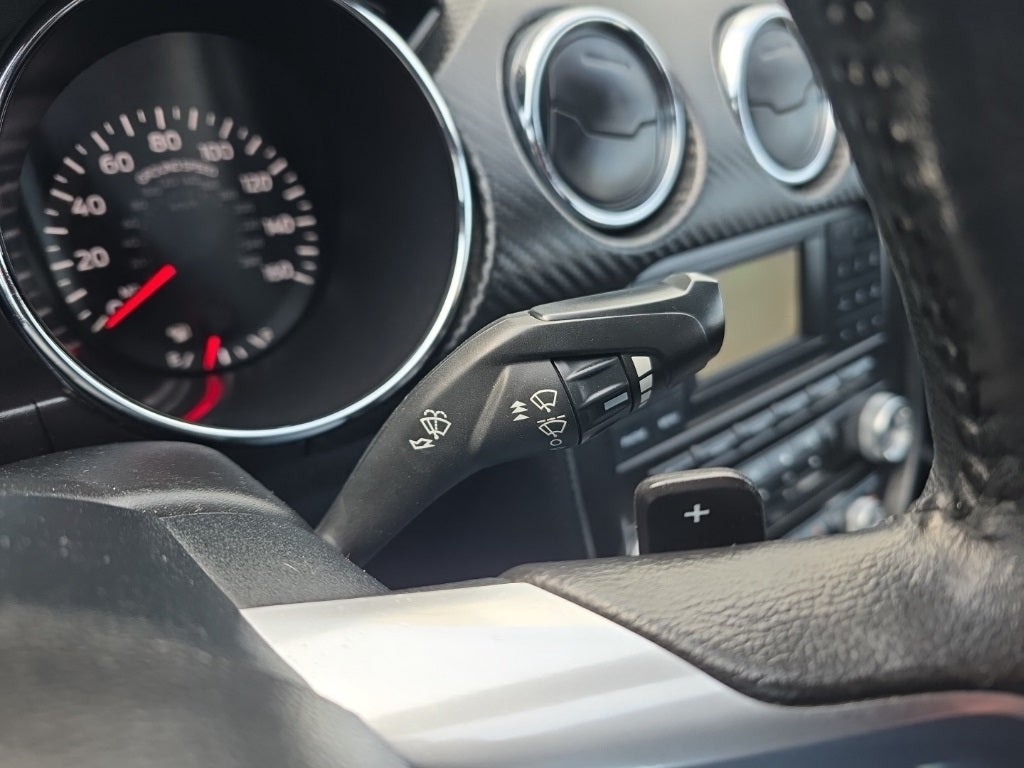 2015 Ford Mustang V6