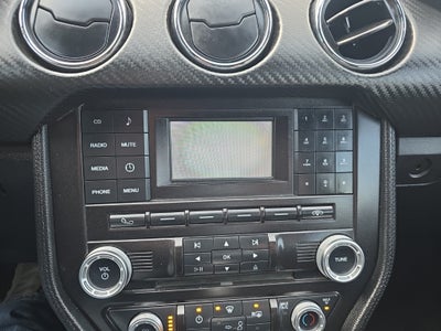 2015 Ford Mustang V6