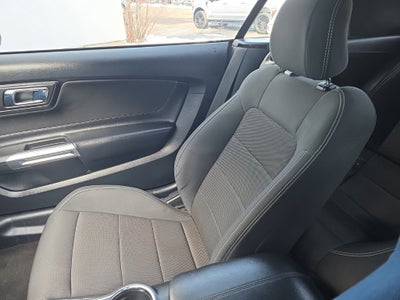 2015 Ford Mustang V6