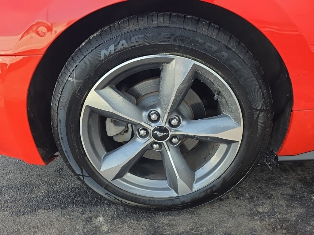 2015 Ford Mustang V6