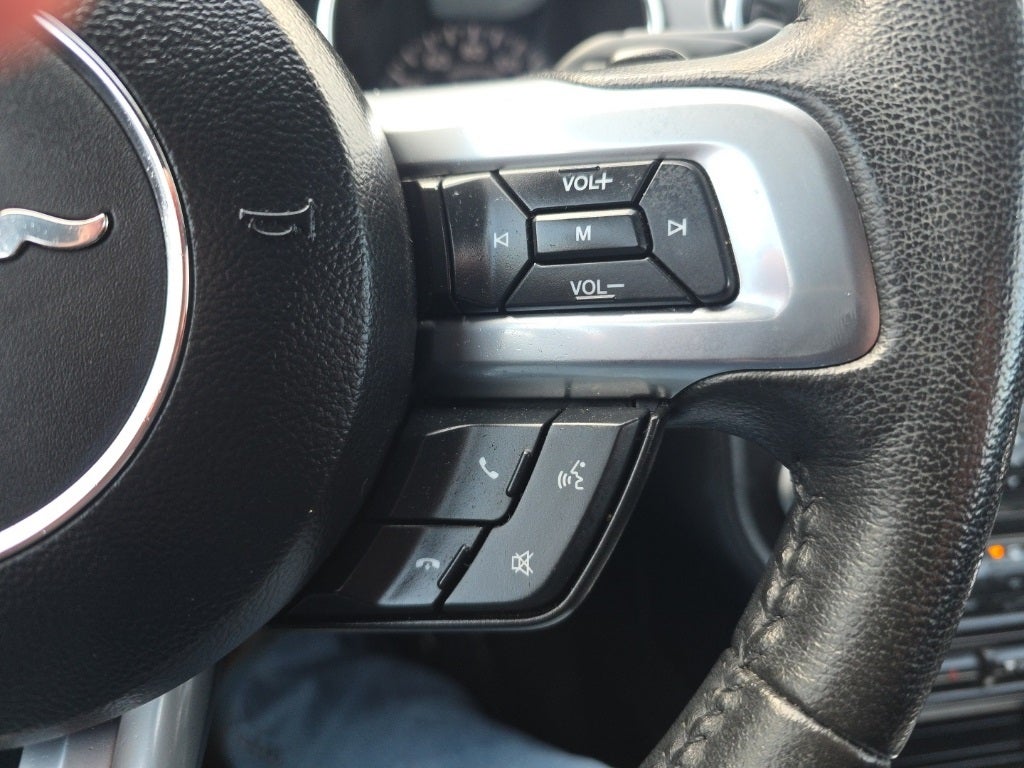 2015 Ford Mustang V6