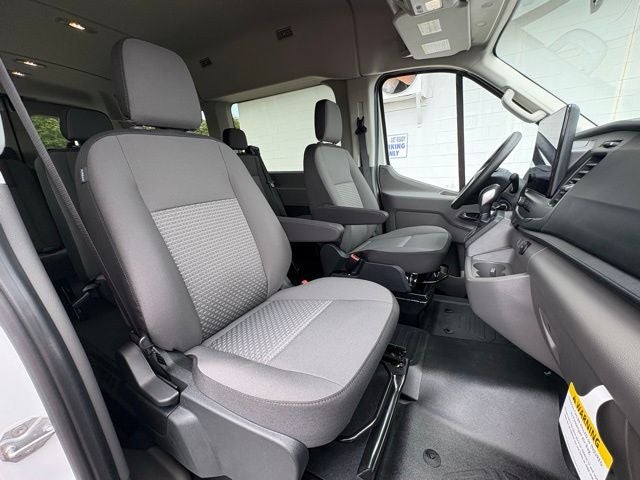 2025 Ford Transit-350 XL