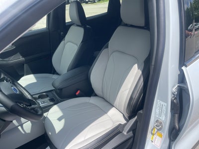 2025 Ford Escape Plug-In Hybrid Base