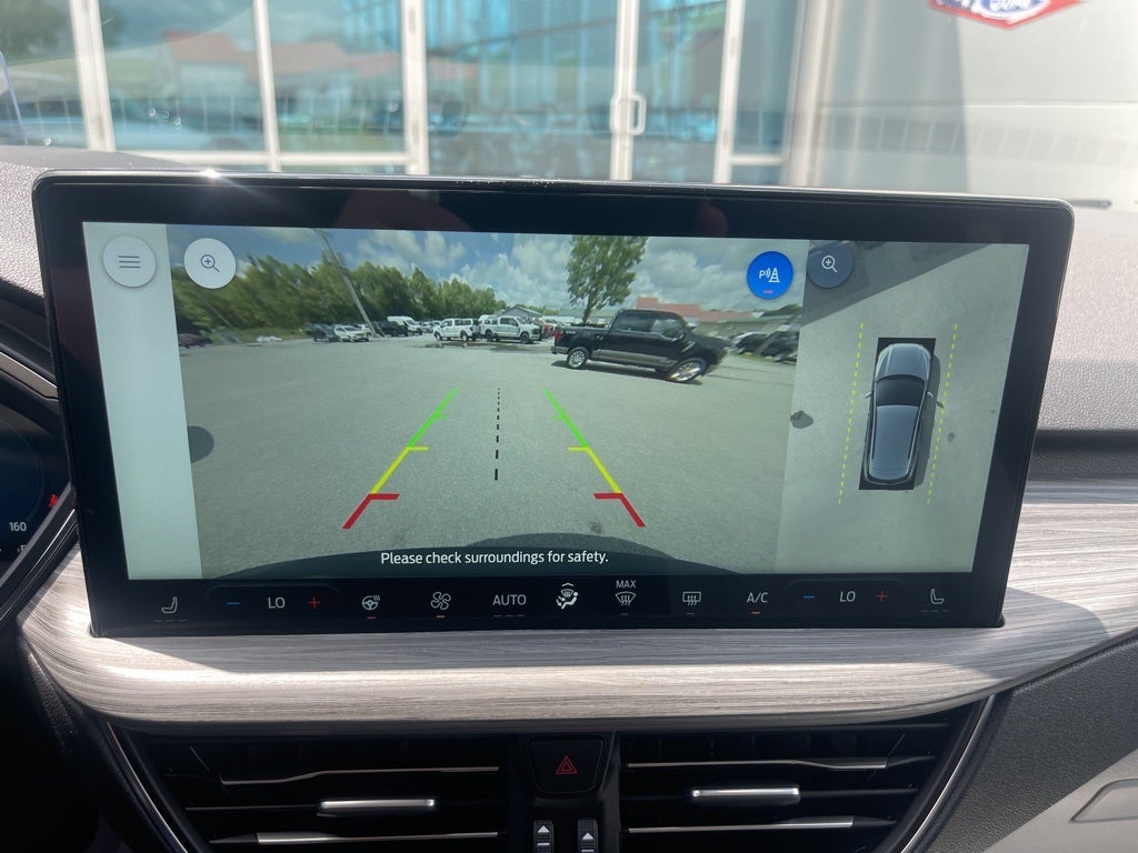 2025 Ford Escape Plug-In Hybrid Base