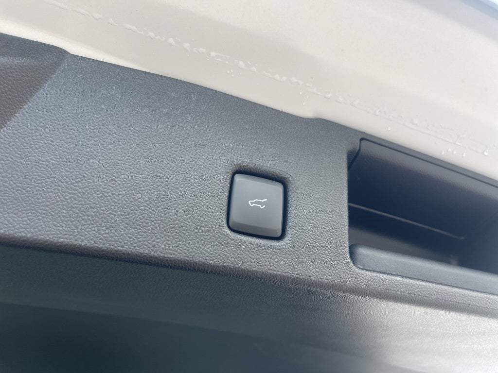 2025 Ford Escape Plug-In Hybrid Base