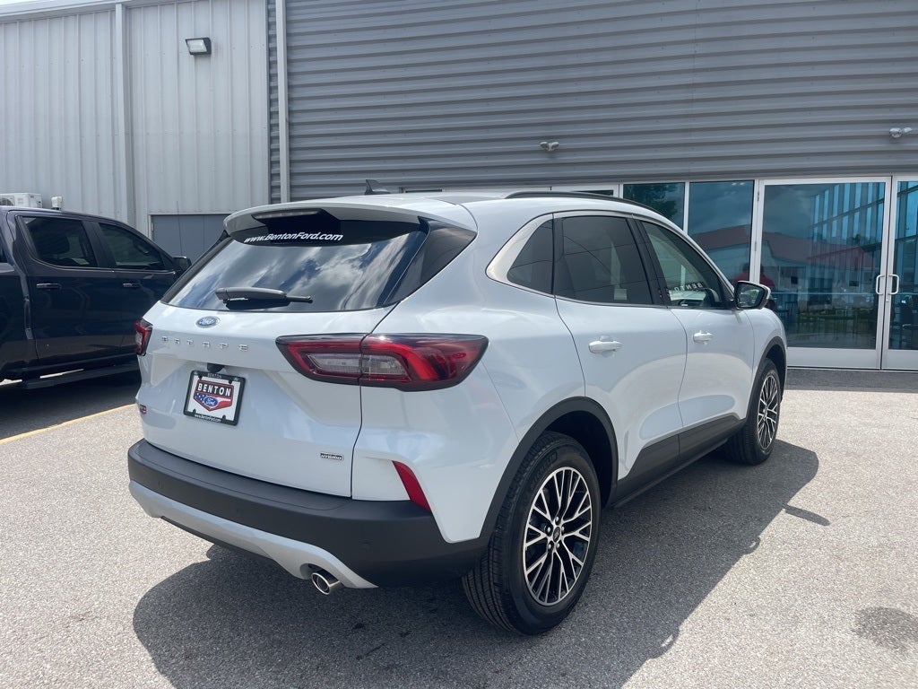 2025 Ford Escape Plug-In Hybrid Base