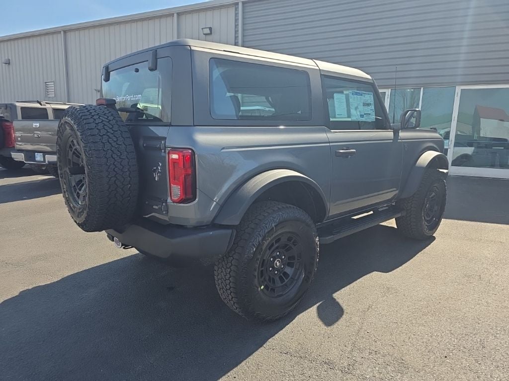 2026 Ford Bronco Base