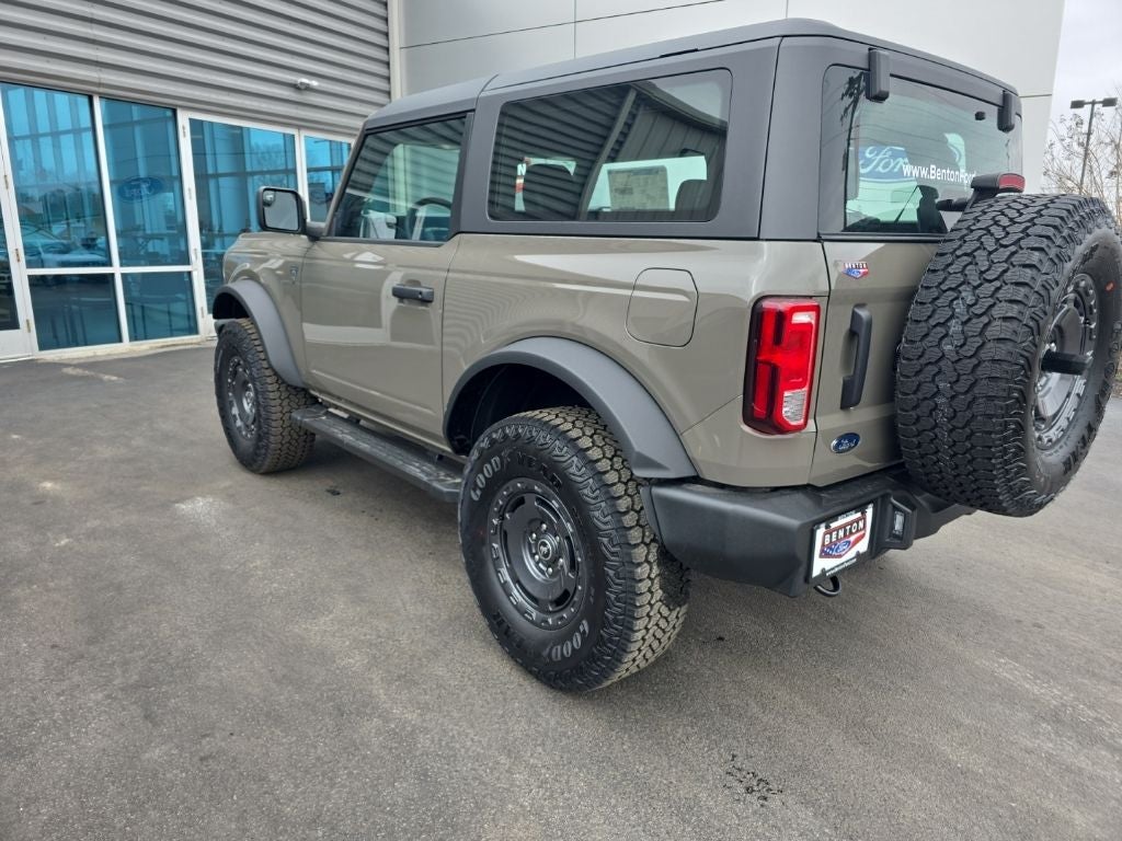 2025 Ford Bronco Base