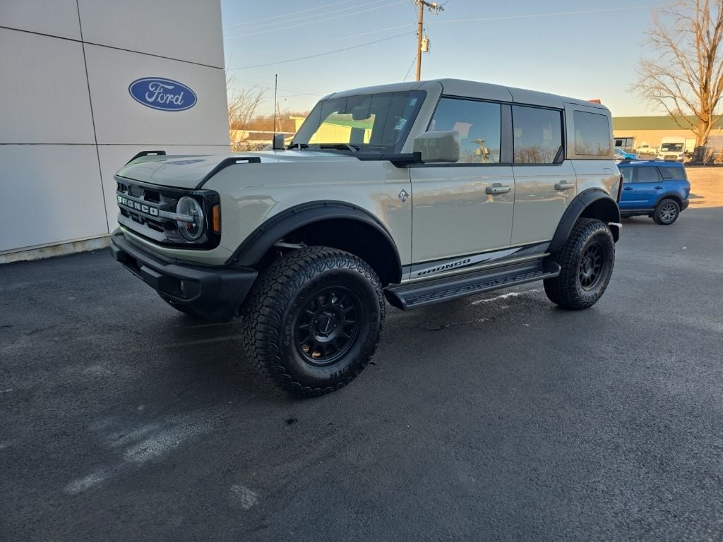 2025 Ford Bronco Outer Banks