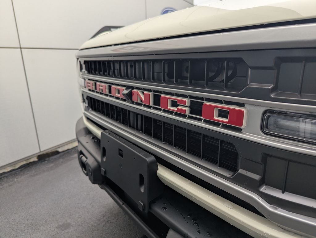2026 Ford Bronco Outer Banks 60th Anniversary
