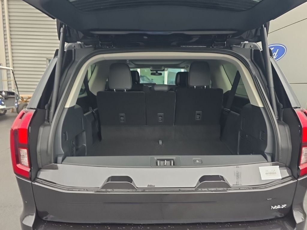 2027 Ford Expedition Max Active