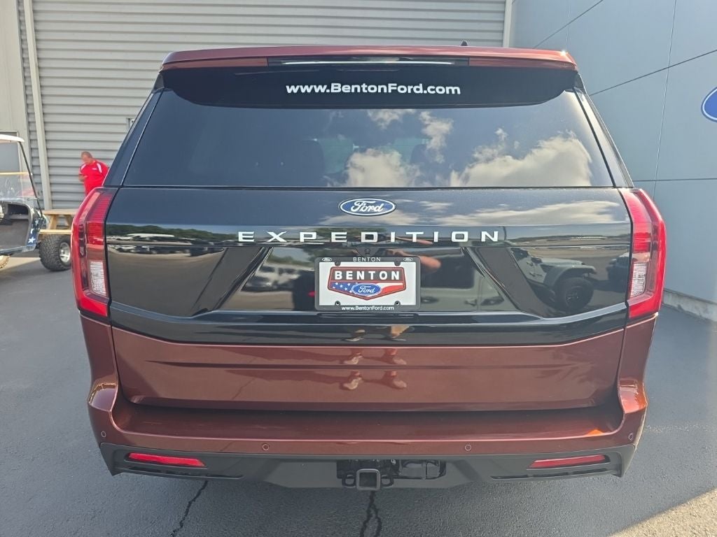 2027 Ford Expedition Active
