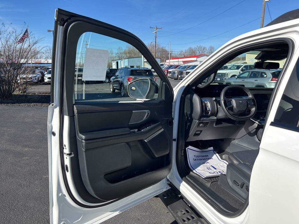 2025 Ford Expedition Tremor