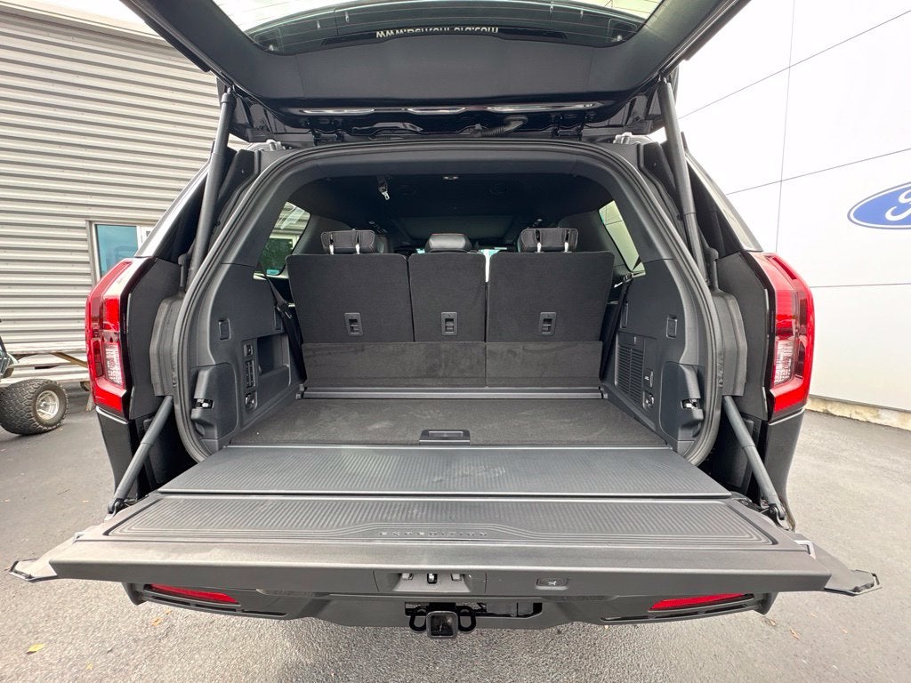 2027 Ford Expedition Tremor