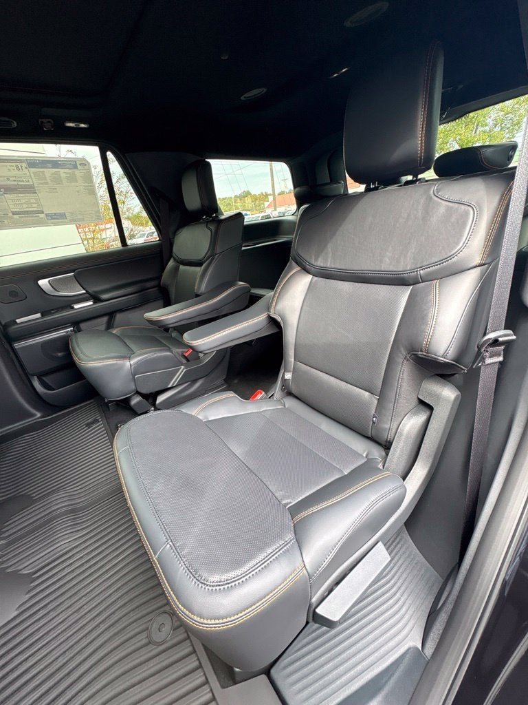 2027 Ford Expedition Tremor