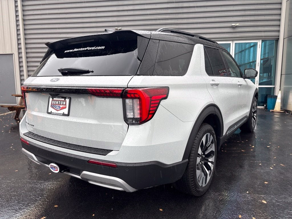 2027 Ford Explorer Platinum