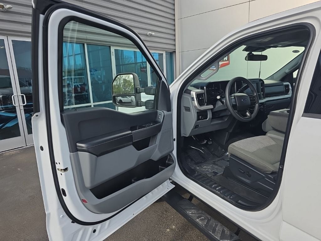 2025 Ford F-250SD XLT