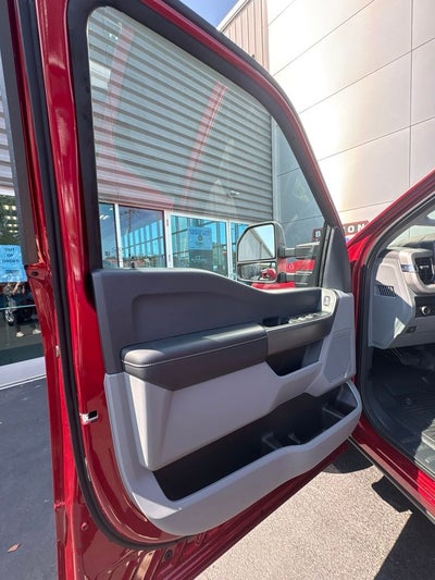 2027 Ford F-250SD XLT