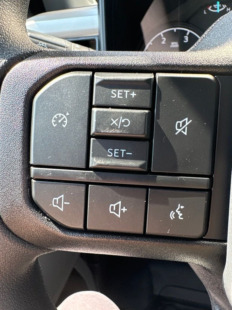 2027 Ford F-250SD XLT