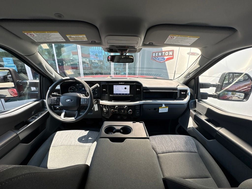 2027 Ford F-250SD XLT
