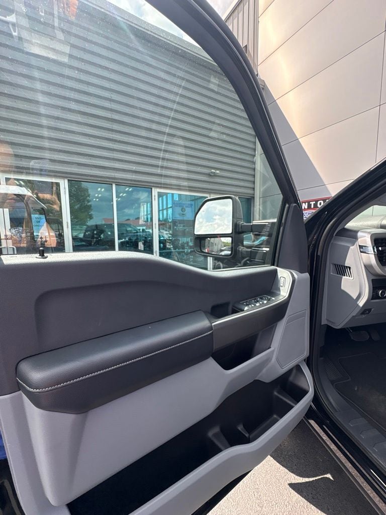 2027 Ford F-250SD XL