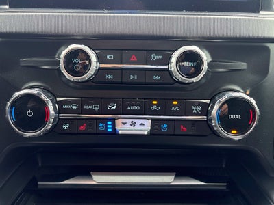 2025 Ford F-250SD Platinum