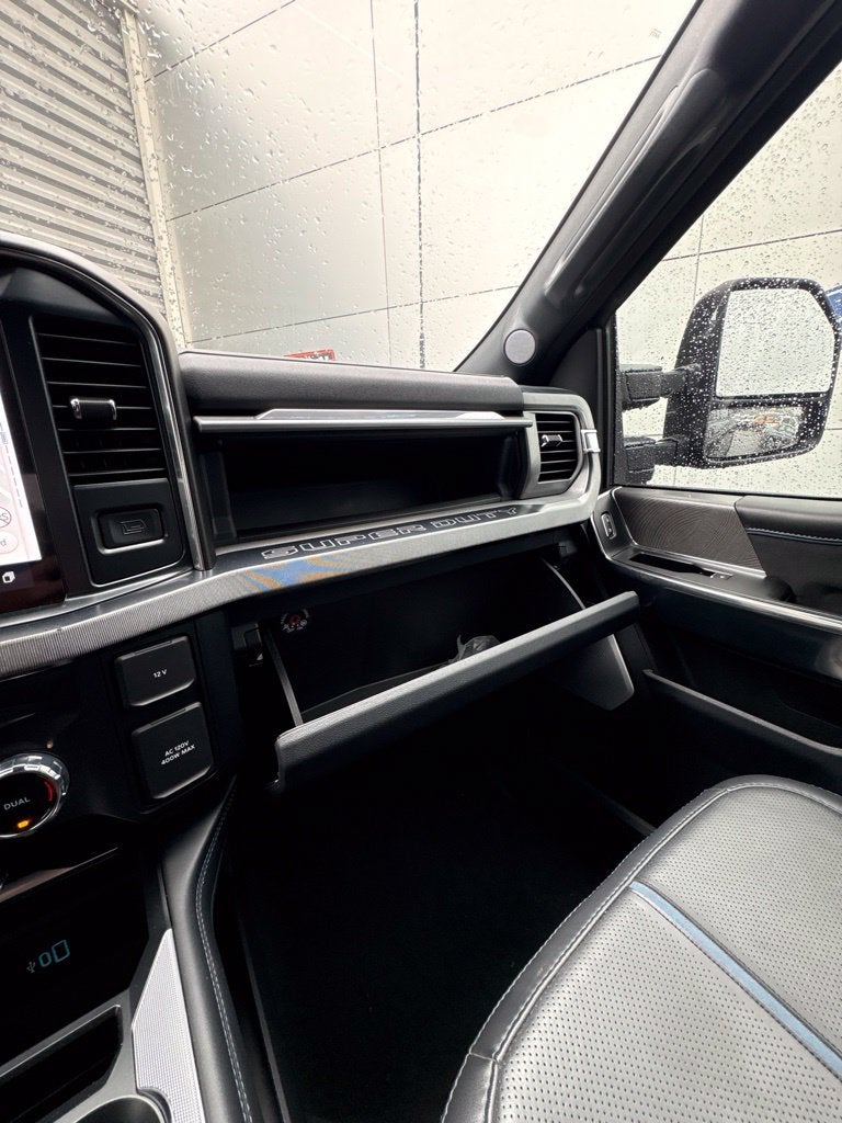 2025 Ford F-250SD Platinum
