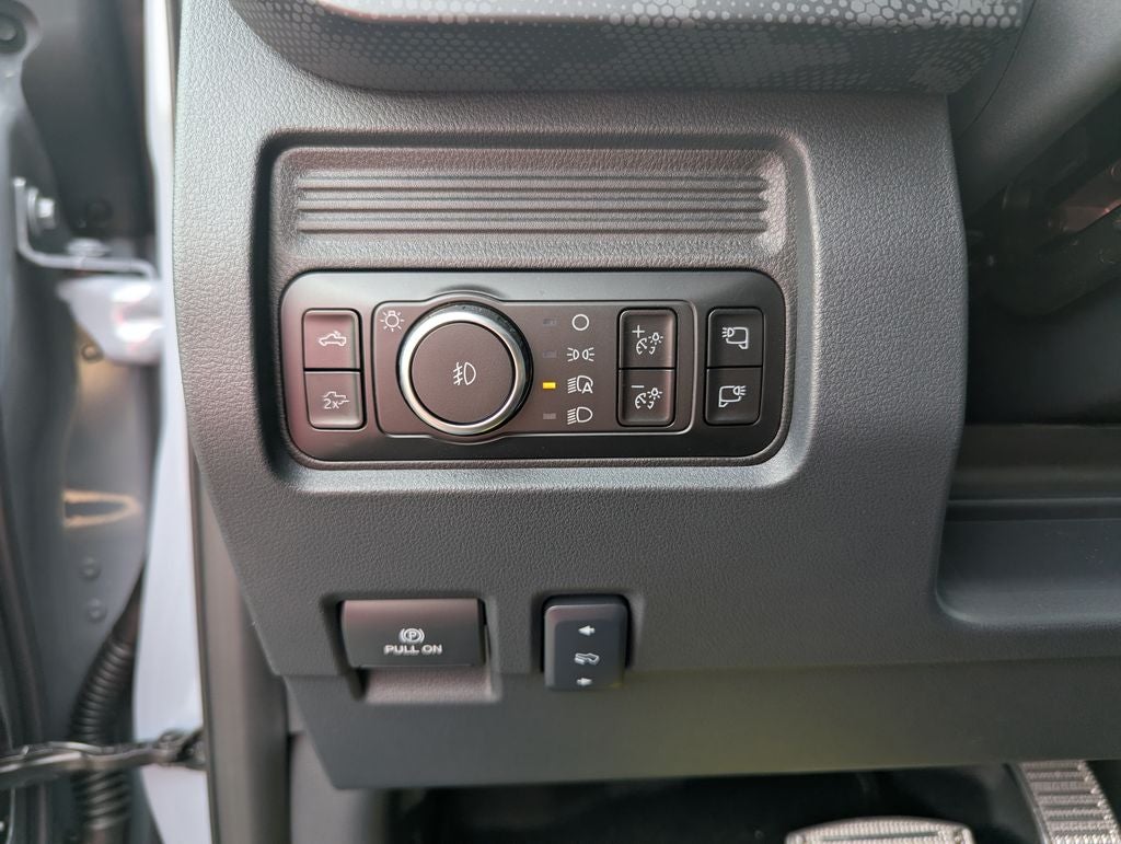 2026 Ford F-250SD Lariat Black OPS