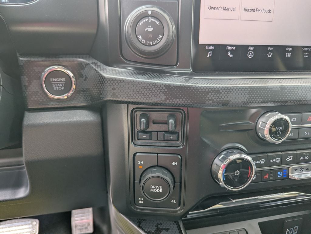 2026 Ford F-250SD Lariat Black OPS