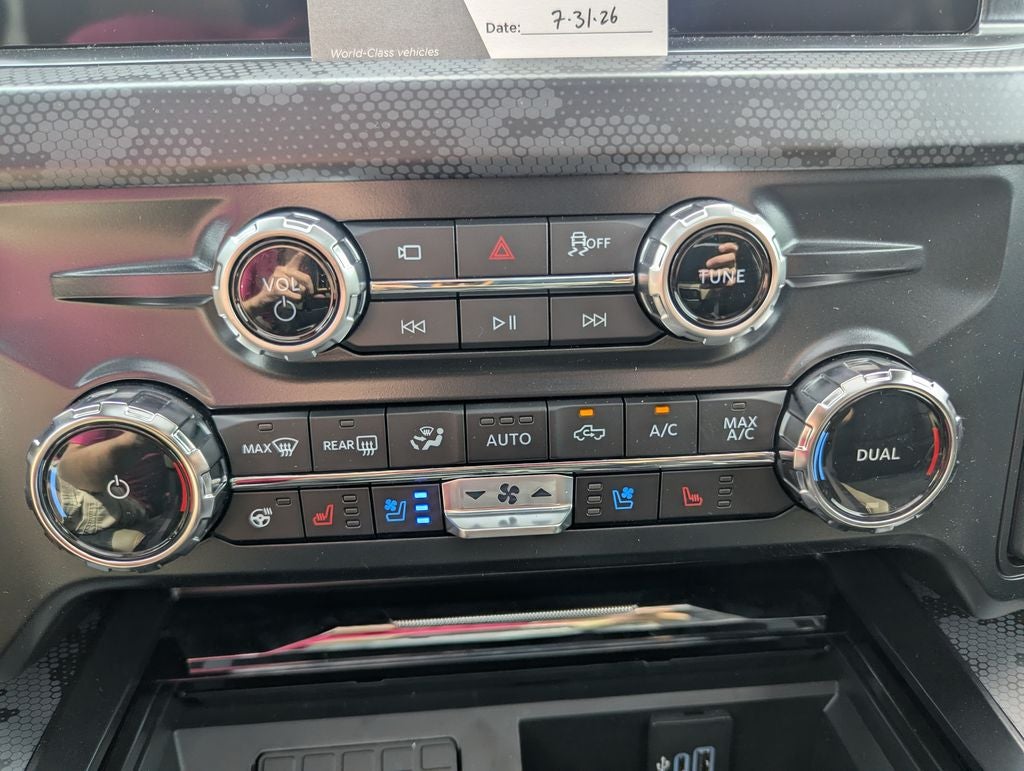 2026 Ford F-250SD Lariat Black OPS