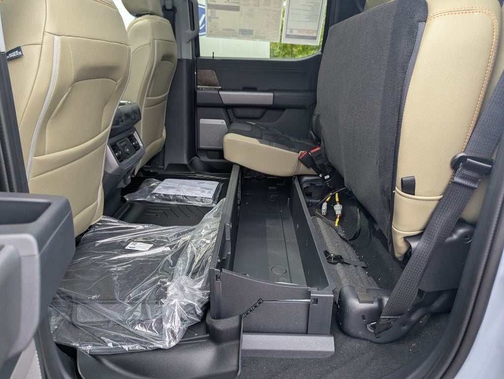 2026 Ford F-250SD Lariat Black OPS