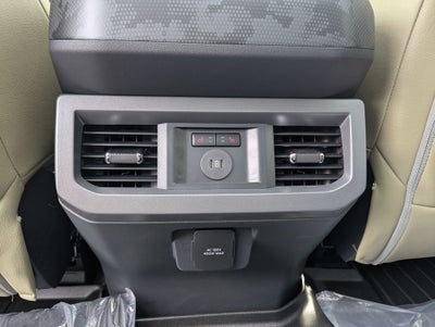 2026 Ford F-250SD Lariat Black OPS