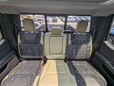 2026 Ford F-250SD Lariat Black OPS