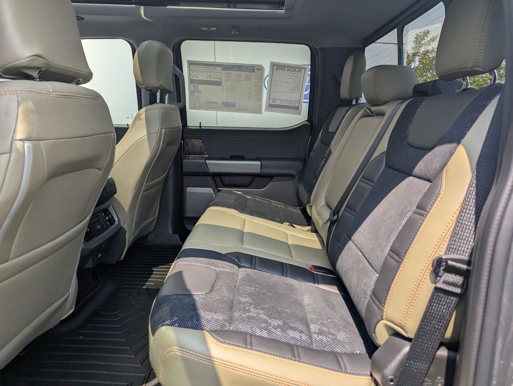 2026 Ford F-250SD Lariat Black OPS