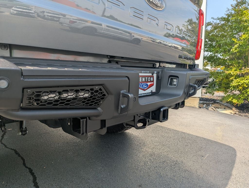 2026 Ford F-250SD Lariat Black OPS