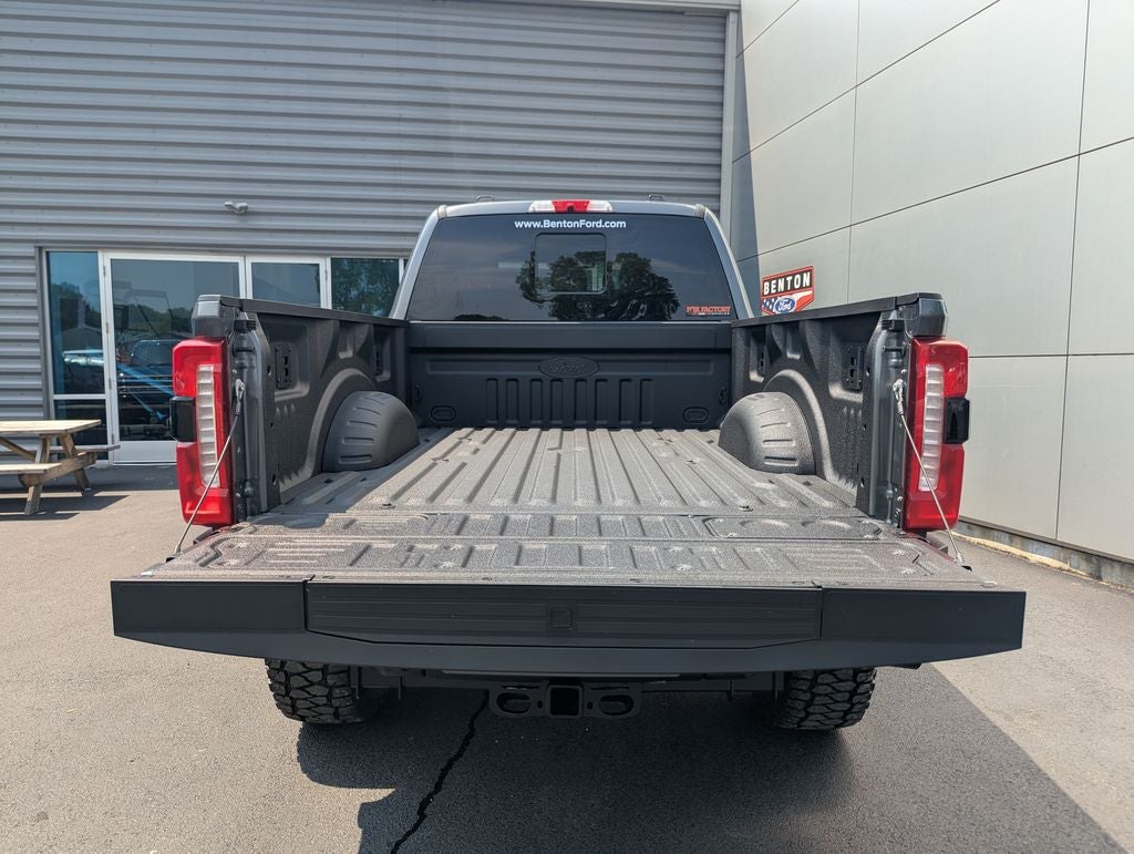 2026 Ford F-250SD Lariat Black OPS