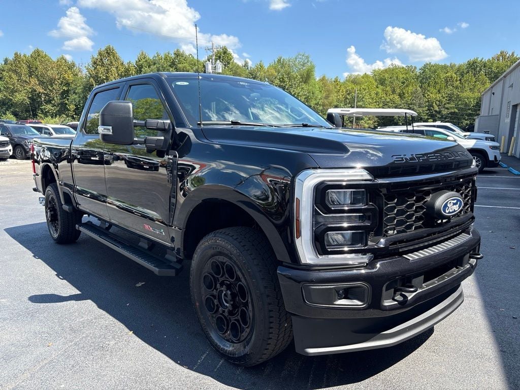 2027 Ford F-250SD XLT
