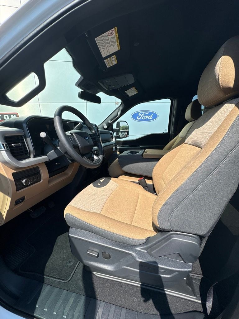 2027 Ford F-250SD XLT