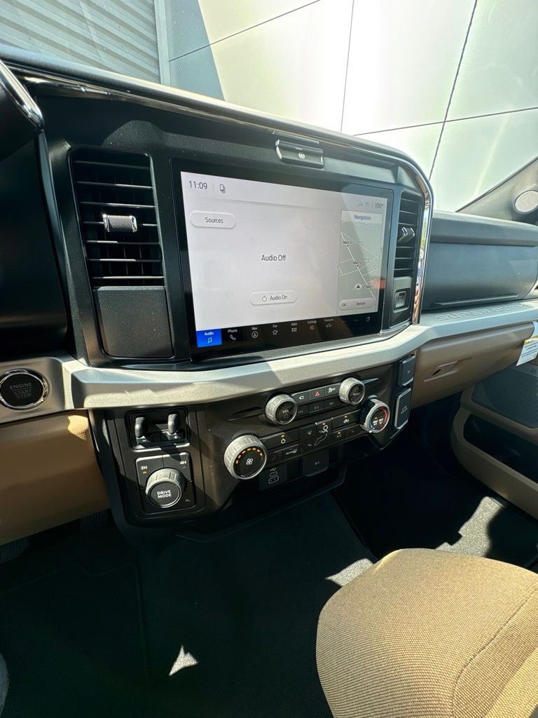 2027 Ford F-250SD XLT