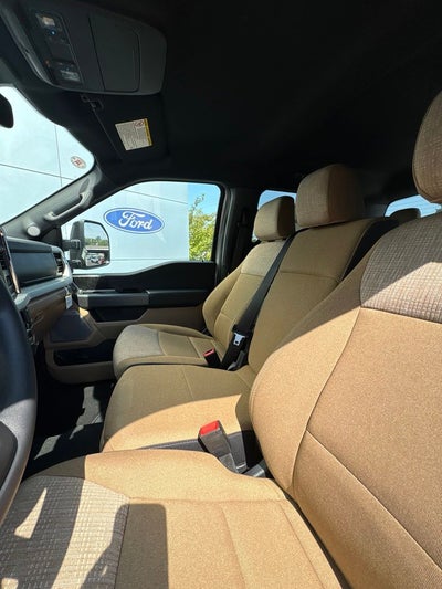 2027 Ford F-250SD XLT