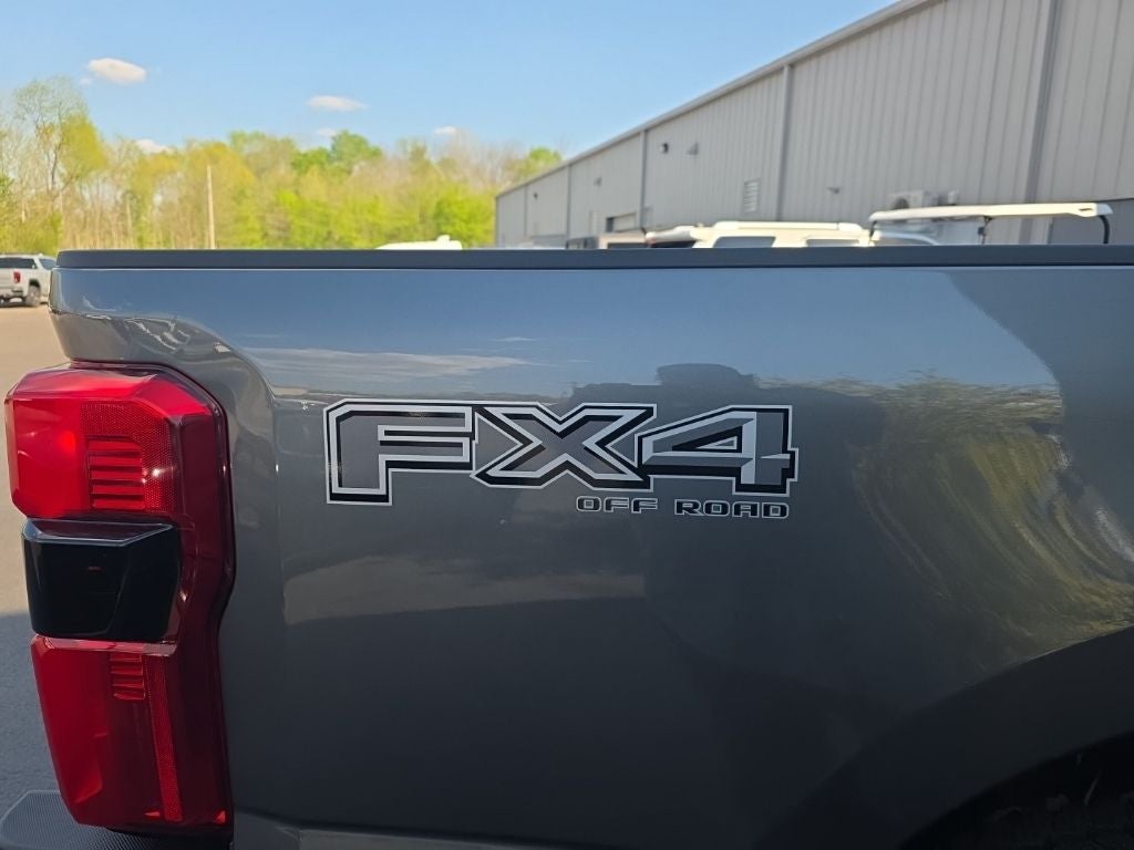 2026 Ford F-250SD XLT