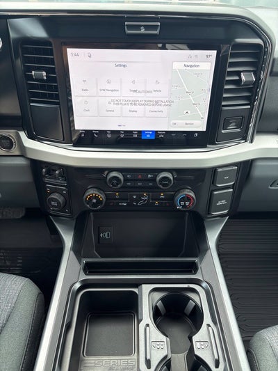 2027 Ford F-250SD XLT
