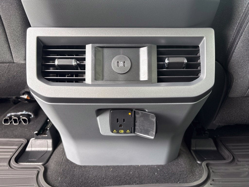 2027 Ford F-250SD XLT
