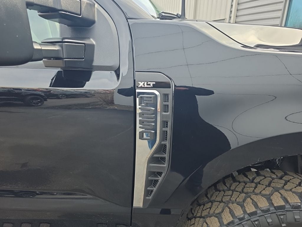 2026 Ford F-250SD XLT