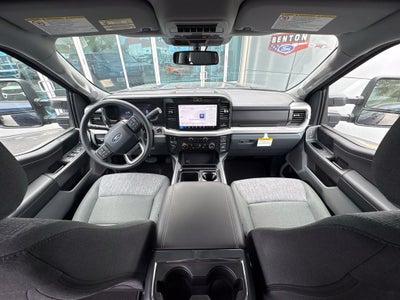 2027 Ford F-250SD XLT